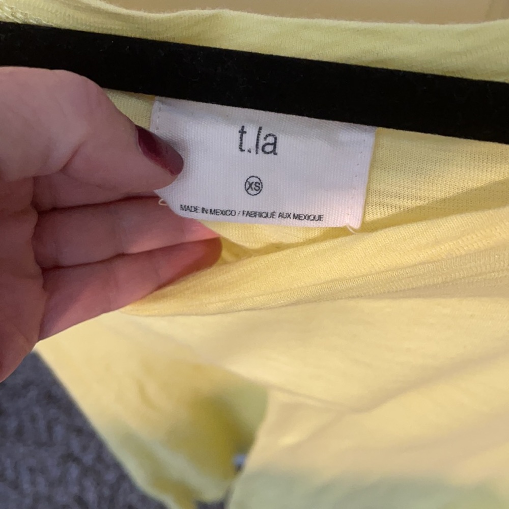 Anthropologie Tops T.La by Anthropology - Picture 3 of 3